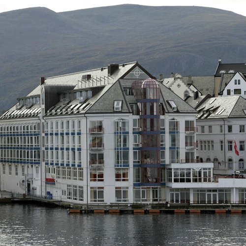 THE 5 BEST Alesund Hotels with Laundry Facilities 2025 (Prices ...