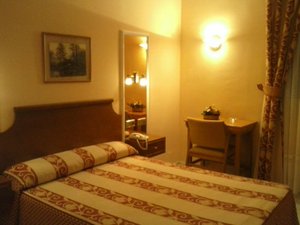 Kamar & Suite