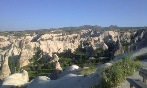                   goreme
                