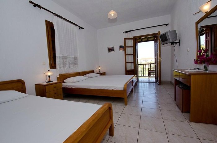 Marigoula Studios Rooms: Pictures & Reviews - Tripadvisor