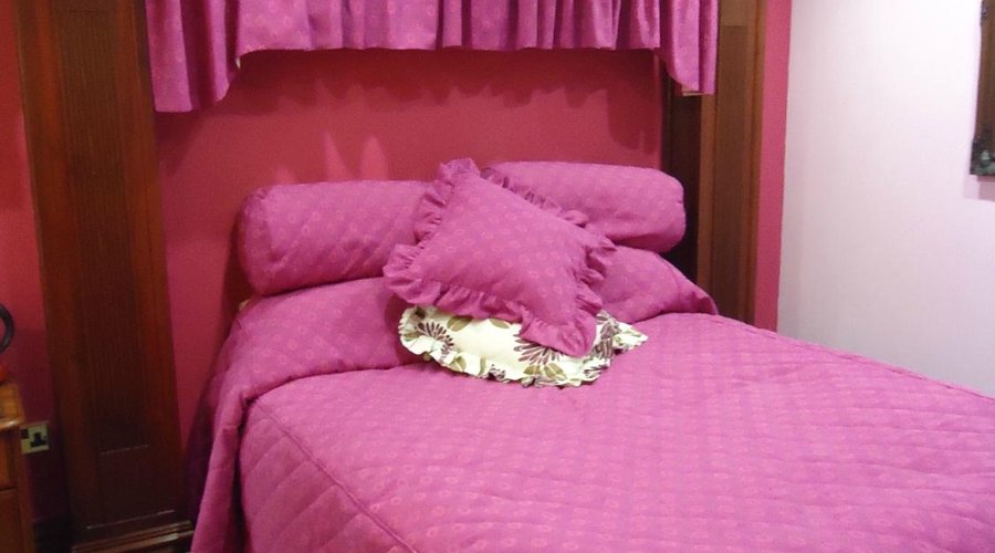 Luxury Double/King size bed