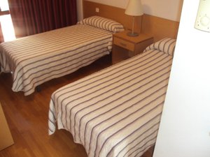 Room & Suite