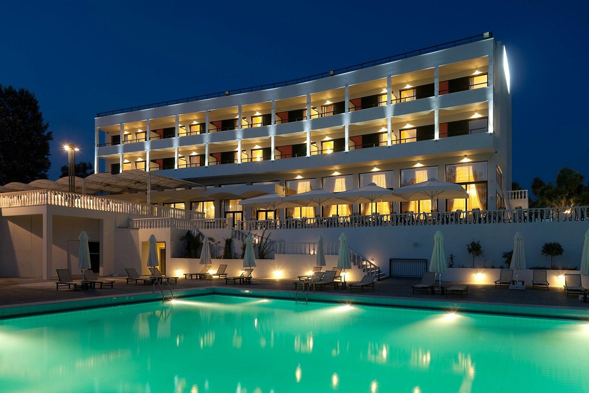 Margarona Royal Hotel, hotel in Lefkada