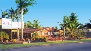                   motel
                