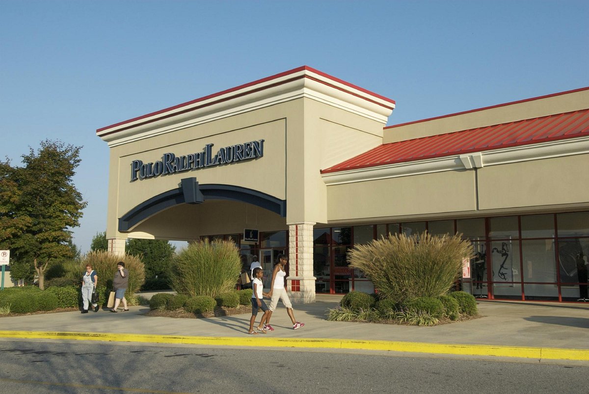Tanger Outlets Commerce - All You Need to Know BEFORE You Go (2024)