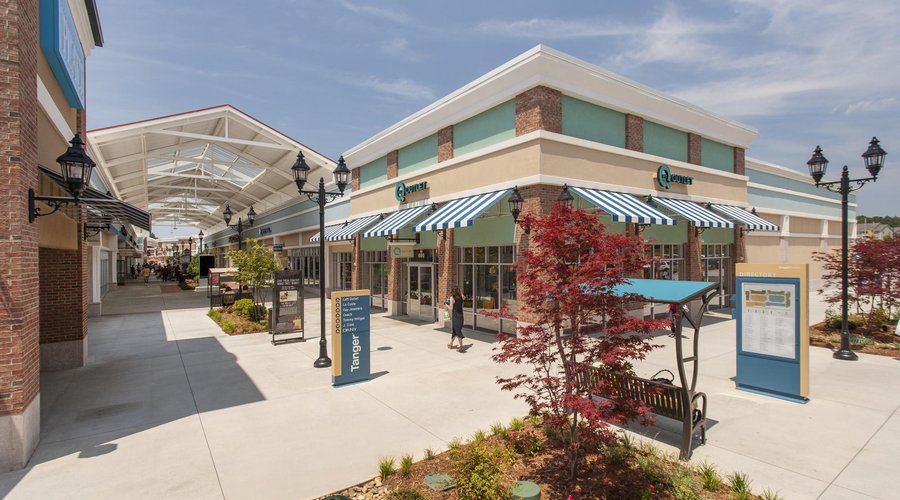 tanger outlet mebane july 4th sale