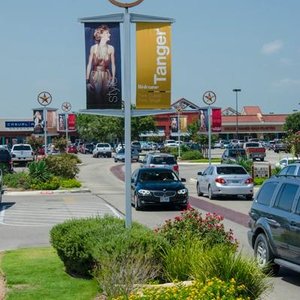 Pottery Barn Outlet - San Marcos, TX 78666