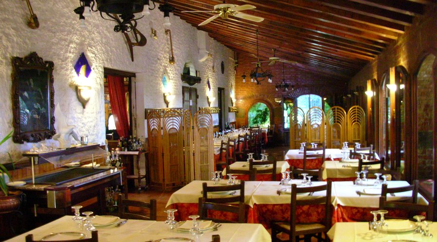 la sala grande prima della ristrutturazione