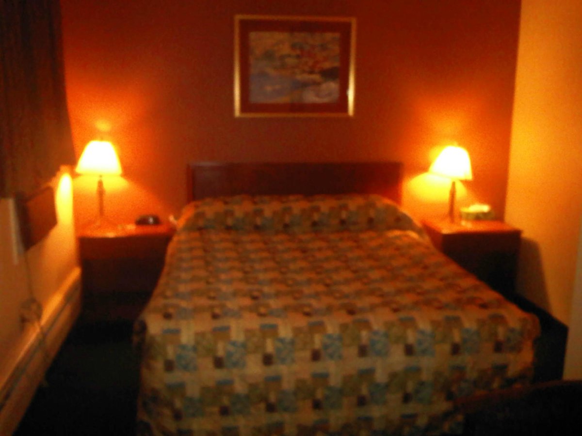 Peace Valley Inns Prices And Hotel Reviews Peace River Alberta