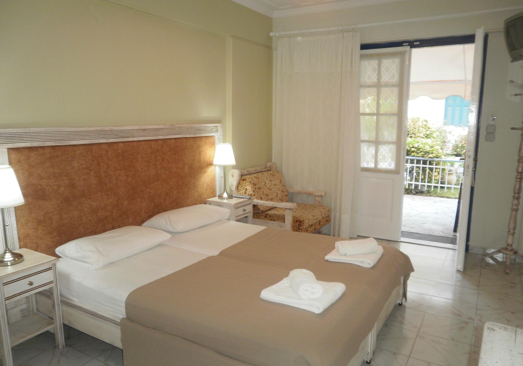 BORSALINO STUDIOS Hotel Reviews Nidri Lefkada