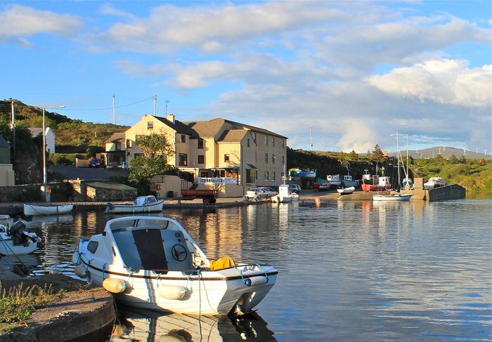 Bunbeg House Hiking: Pictures & Reviews - Tripadvisor