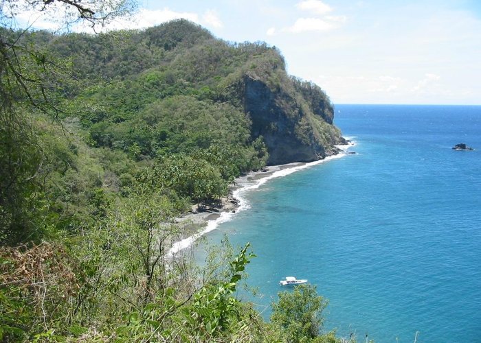                   Anse Couleuvre vue depuis le sentier de randonnée
                