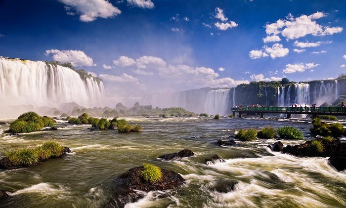 Por que não para de garoar em Foz do Iguaçu? 