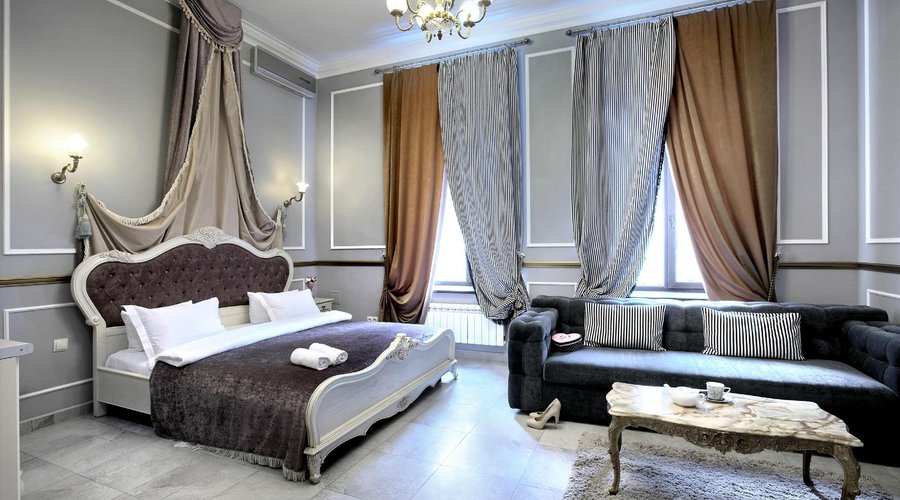 Luxury Studio