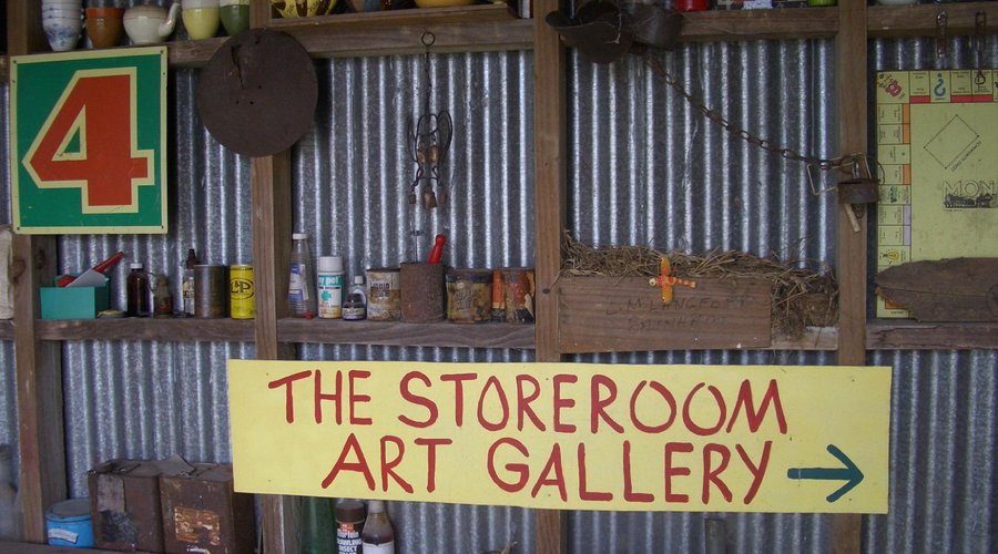 Storeroom Art Gallery & Museum, featuring local Artists.