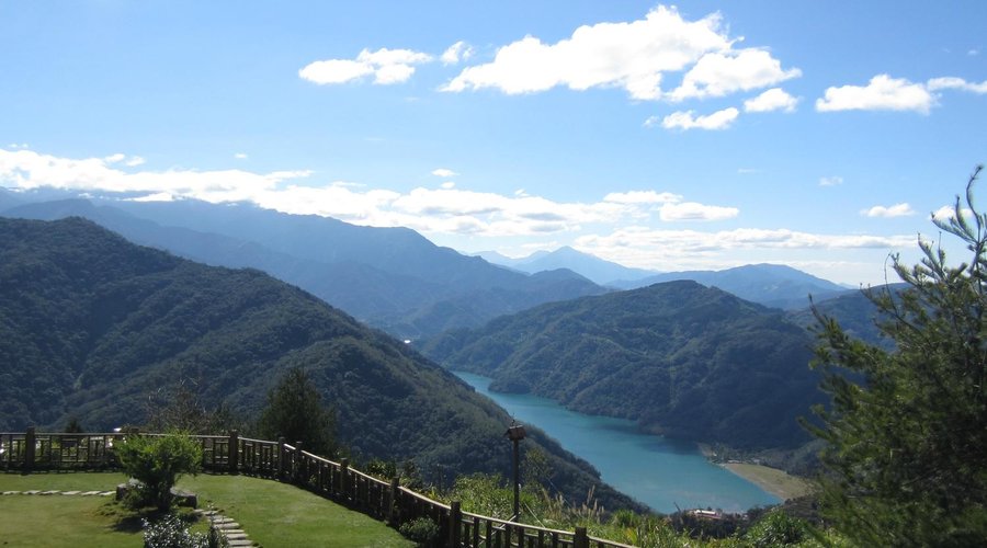 駿亦湖景