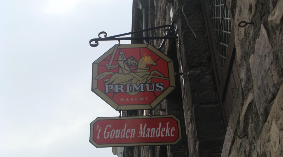                   Bar sign
                