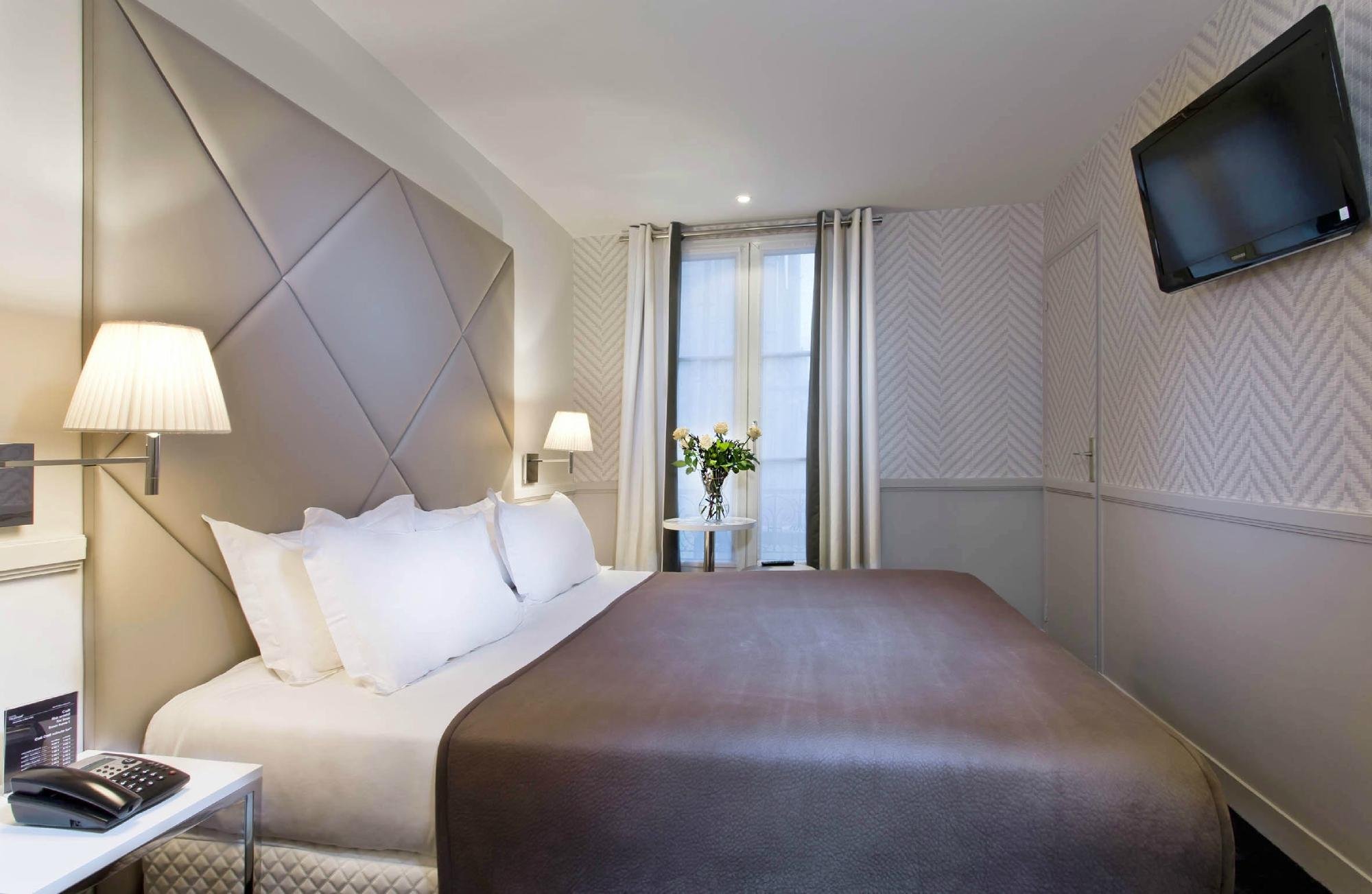 Le longchamp discount hotel paris