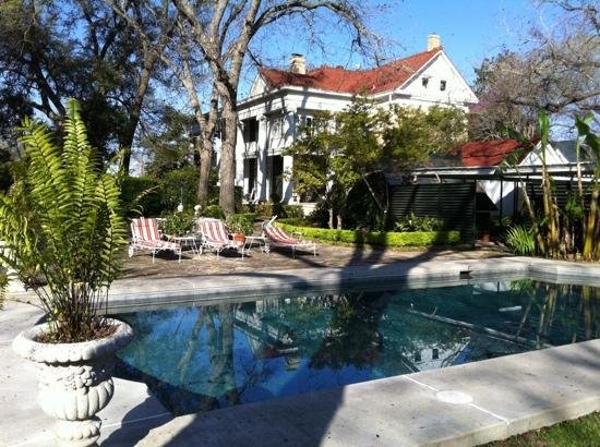 BELLE OAKS INN - Updated 2021 Prices & B&B Reviews (Gonzales, TX ...