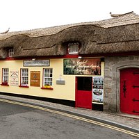 Cashel Folk Village