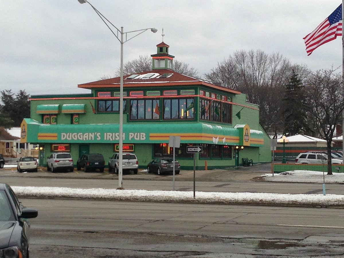 DUGGAN'S IRISH PUB, Royal Oak - Photos & Restaurant Reviews - Order ...