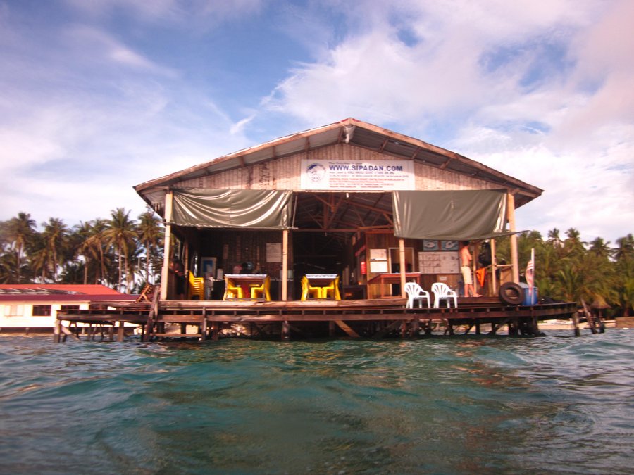 Mabul Backpackers 38 5 6 Updated 2020 Prices Lodge Reviews Pulau Mabul Malaysia Tripadvisor