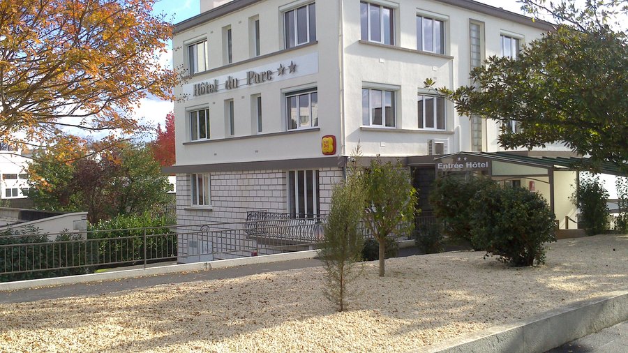 Abords de l'Hôtel du Parc