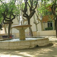 fountain on the first level of the park