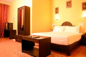 Room & Suite
