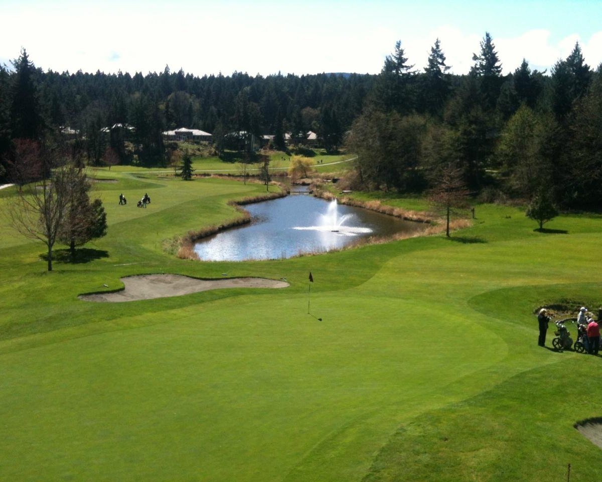 Fairwinds Golf Club, Nanoose Bay, BC Golf course information and reviews.