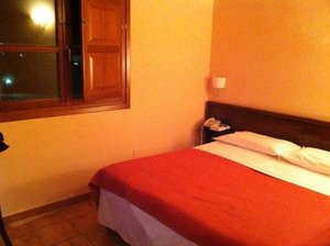 Room & Suite