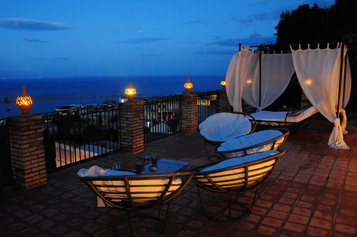 ISOCO GUESTHOUSE - Updated 2024 Prices & Inn Reviews (Taormina, Sicily)