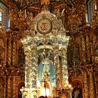 Hermoso Altar