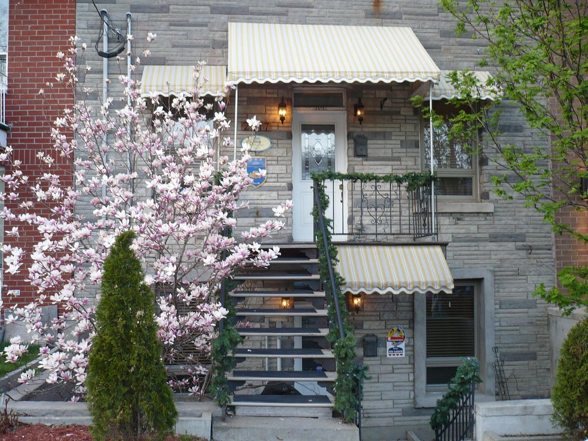 LE SIEUR DE JOLIETTE $67 ($̶1̶3̶2̶) - Prices & B&B Reviews - Montreal