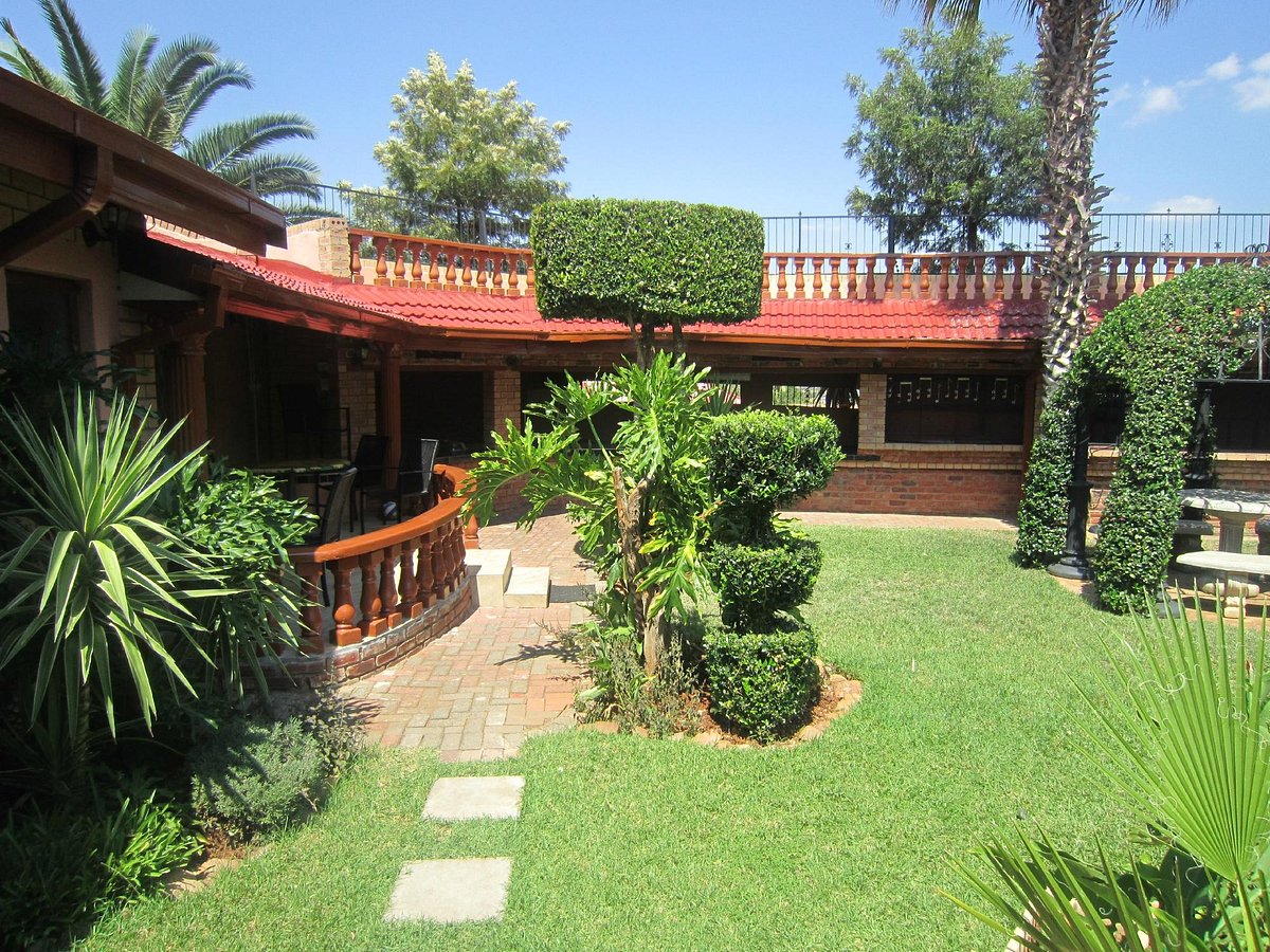 Valley View Guest House, hotel in Pilanesberg National Park
