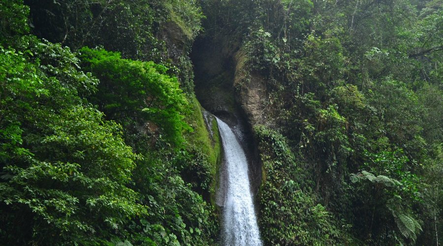 Huacas Falls, Pacuare River