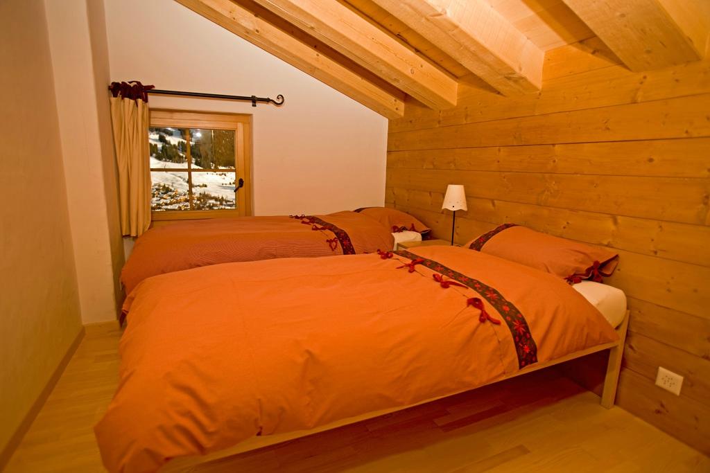 LES SAPINS BLEUS - Prices & B&B Reviews (Verbier, Switzerland)