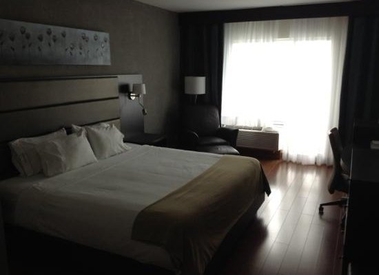 Lots of room and nice clean floors.