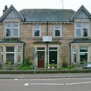 we have 7 rooms , 3 single , 2 double, room , family , twin,