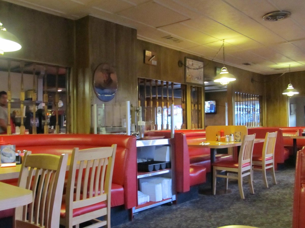 SWING INN CAFE & BBQ, Temecula - Restaurant Reviews, Photos & Phone Number  - Tripadvisor