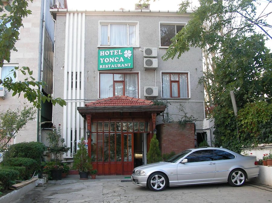 yonca hotel restaurant prices
