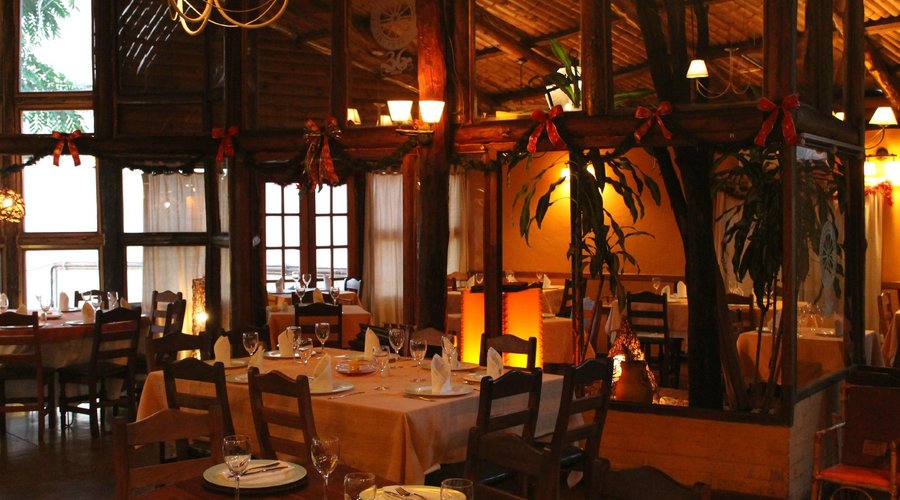SALON LA CAVA