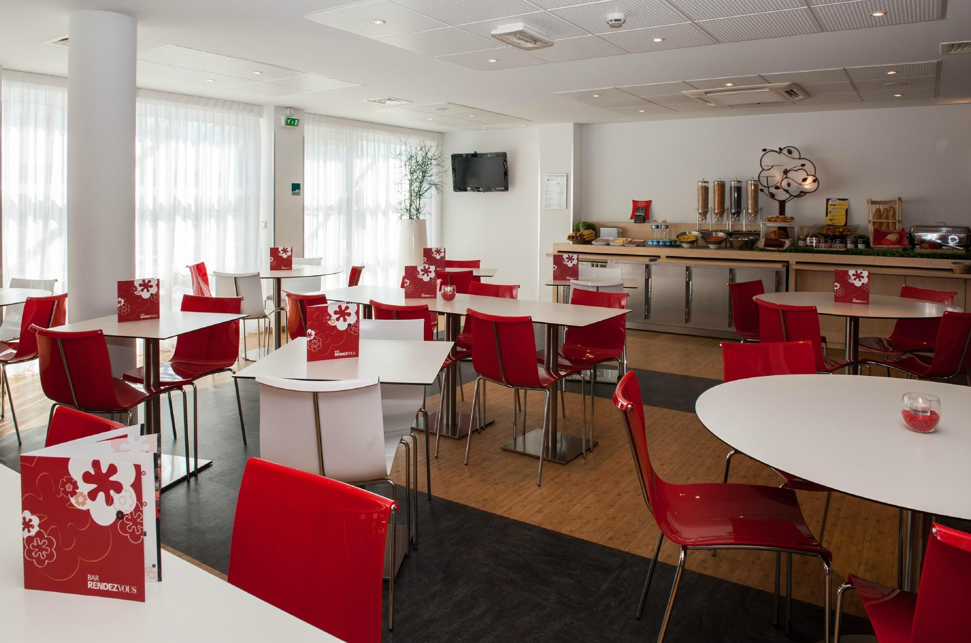 Hotel photo 10 of Hotel Ibis Golfe de Saint Tropez.