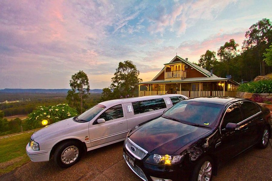 Wine Country Limousines image