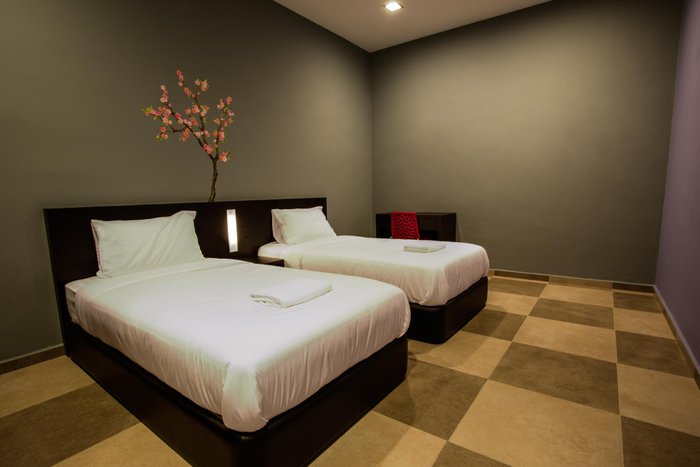 ELITE HOTEL $13 ($̶1̶8̶) - Updated 2022 Prices & Reviews ...