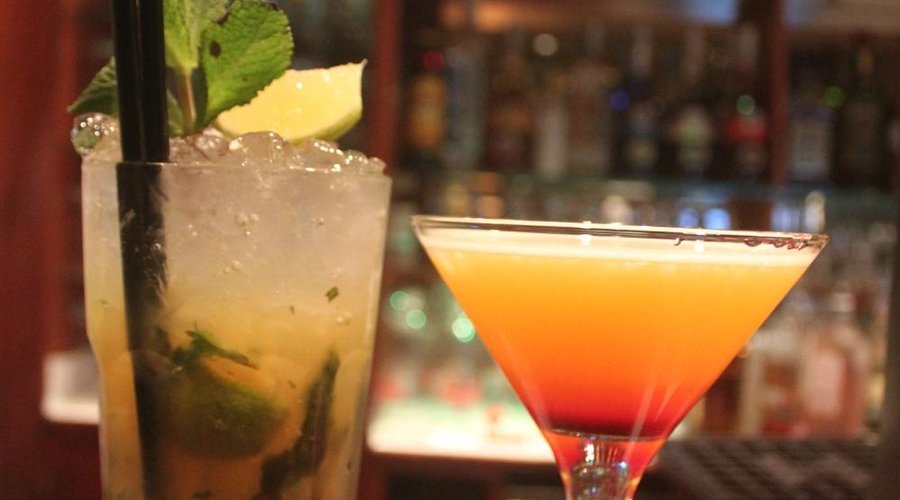 2 FOR 1 Cocktails Before 7pm