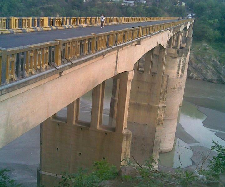 Kandrour Bridge image