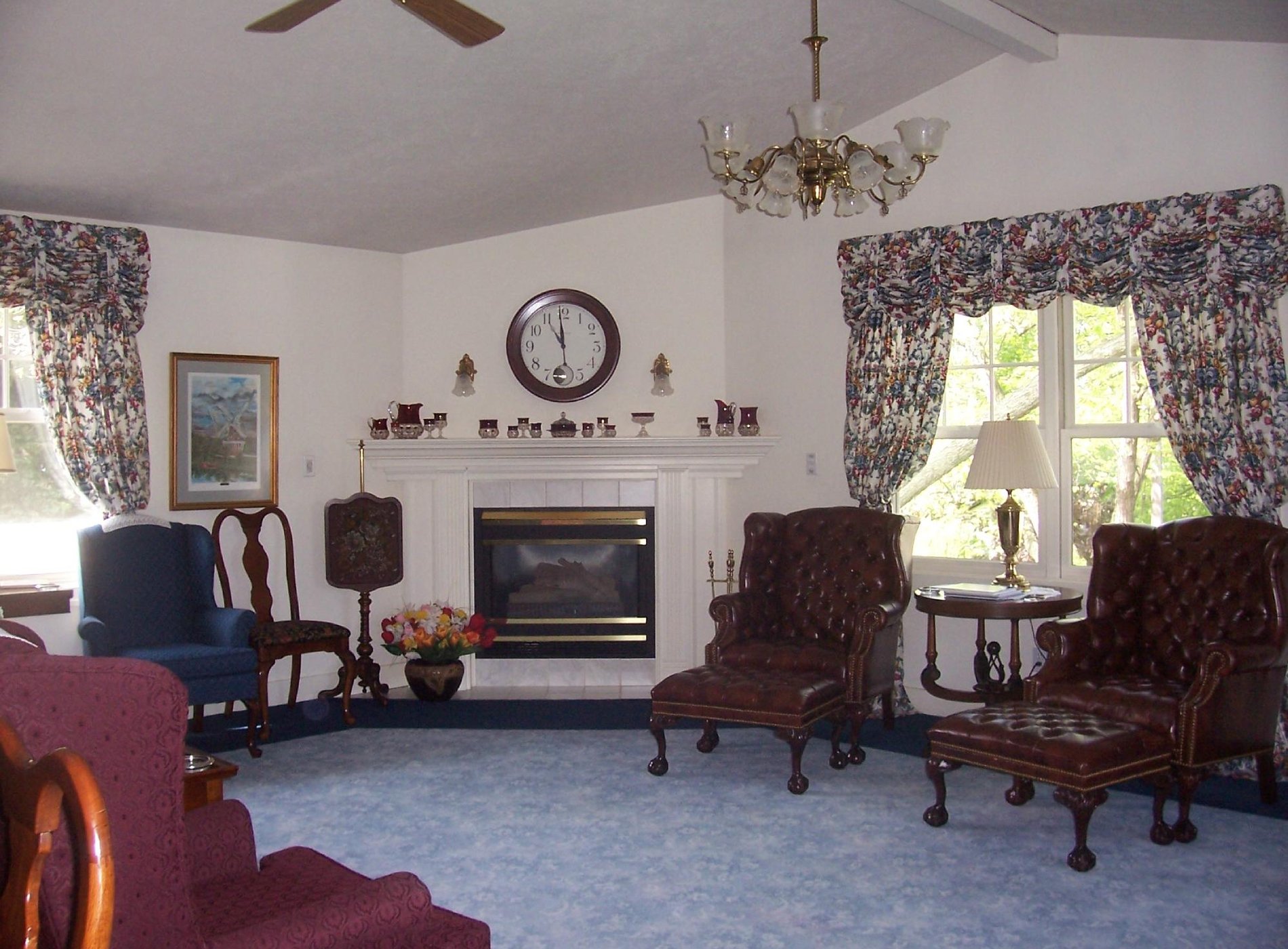 Dutch Colonial Inn by null