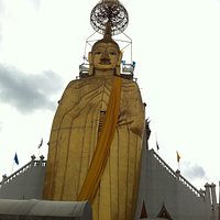 the huge statue
