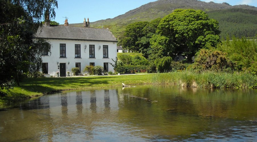 Ghan House ~ walled private gardens, a tree length from Medieval Carlingford